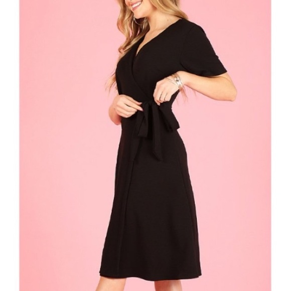 Black V-Neck Wrap Dress, M - Picture 4 of 8